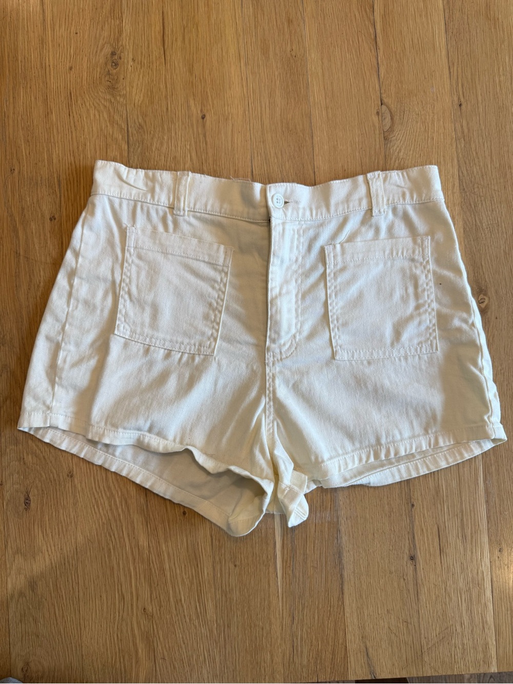 Sugarhigh Lovestoned Women's High-Waist Cream Shorts - Size 6